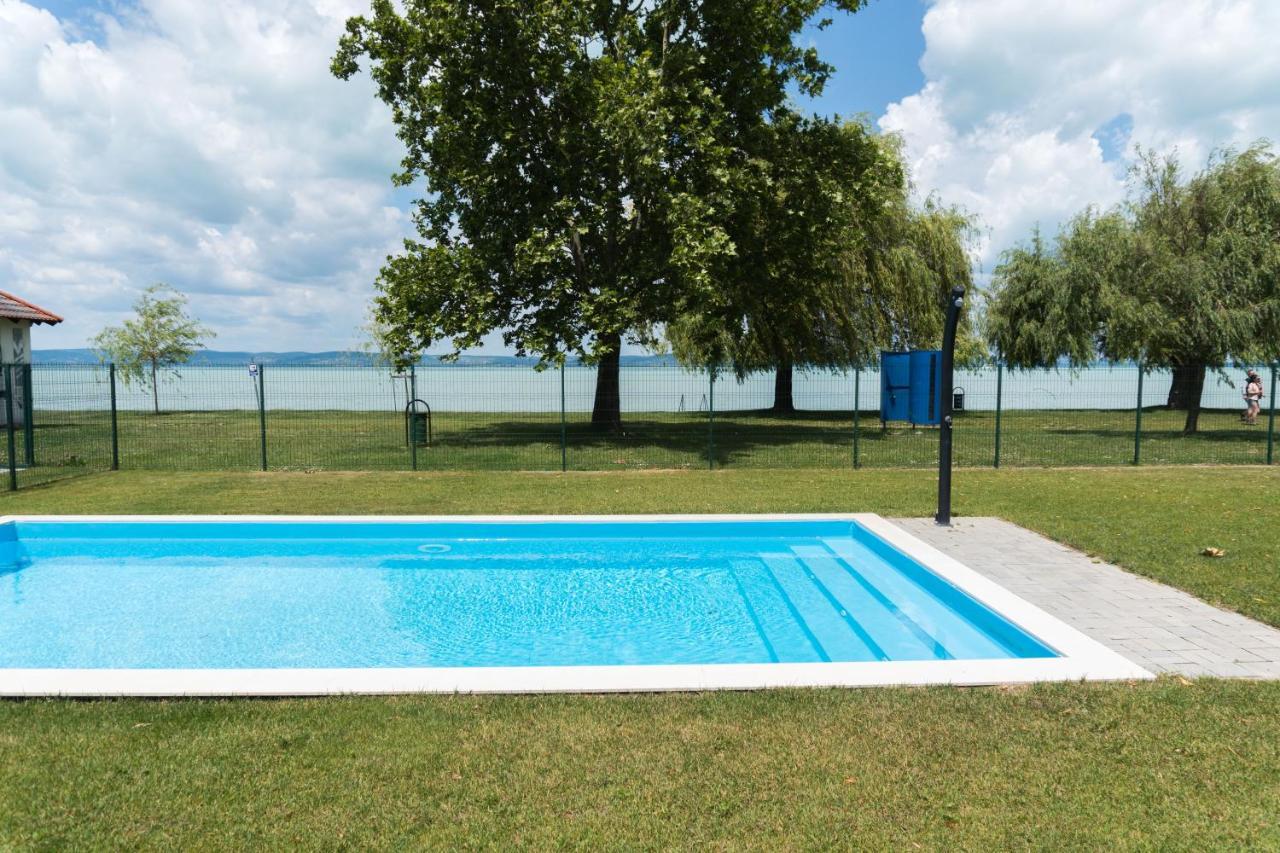 Elegant Apartman Siófok Eksteriør bilde